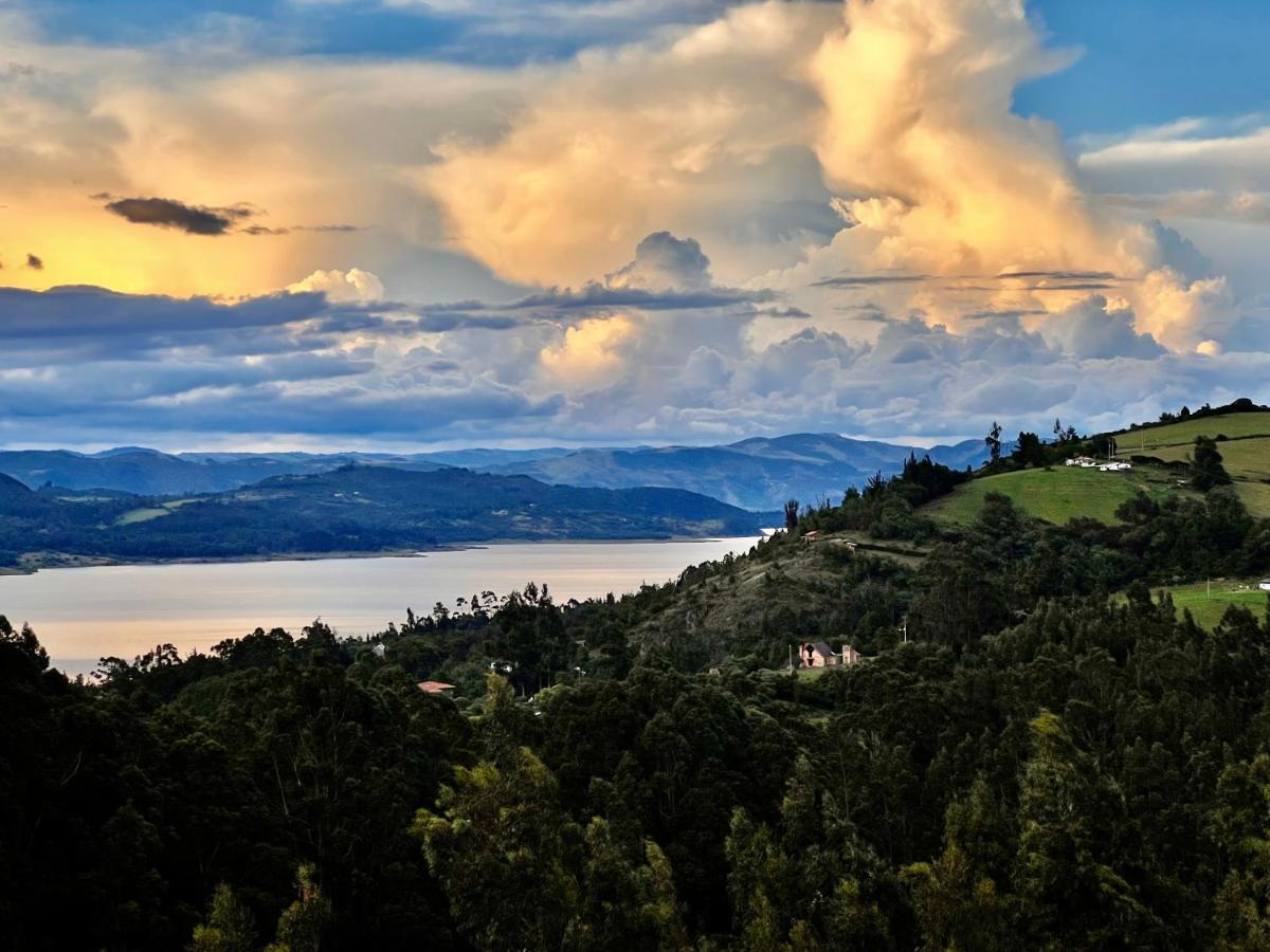 Golden Glamping Hotel Guatavita Bagian luar foto